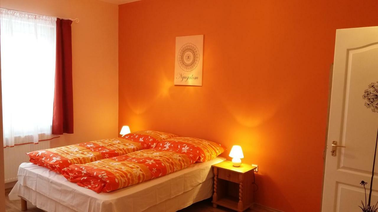 Bakonyi Mandala Ház Apartamento Bakonybél Exterior foto